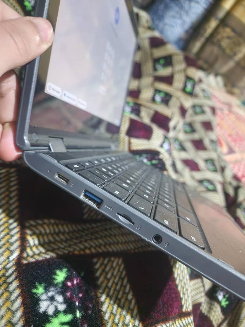 Touch 360 Display 2