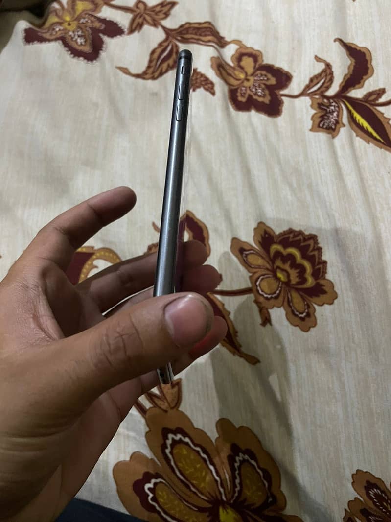 Iphone 8 plus 3