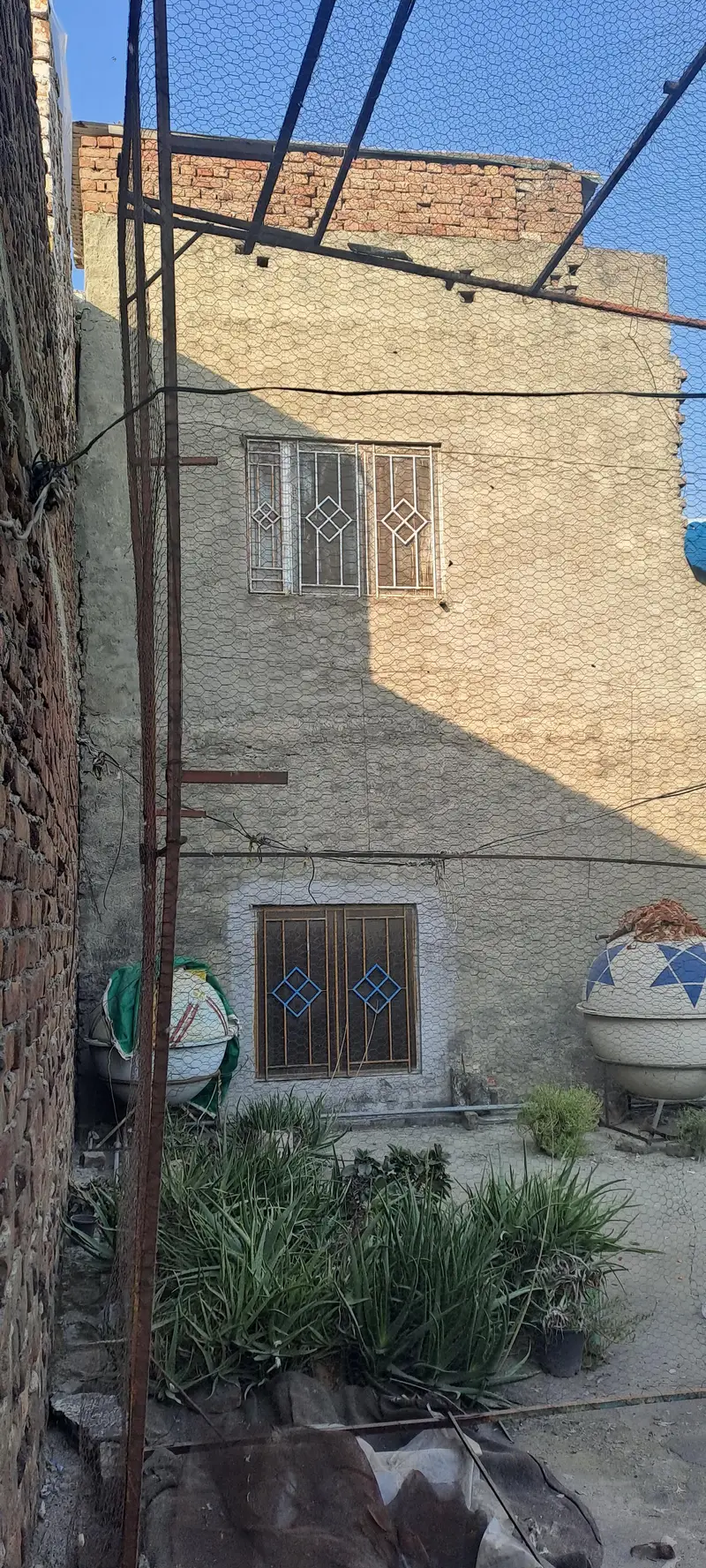 Pigeons cage for sale urgent peson ki zrurat hai serious buyers contac — photo 7