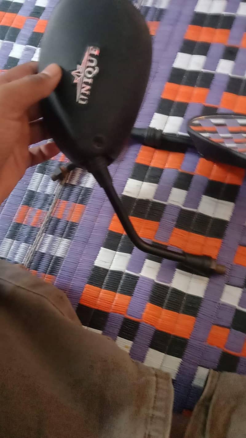 UNIQUE CD70 SIDE MIRROR 3