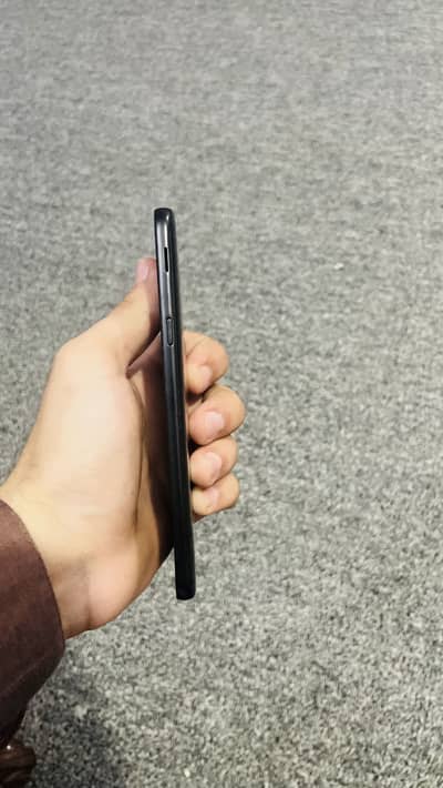 Samsung j6 Hotspot device all ok bas panel dalna hai