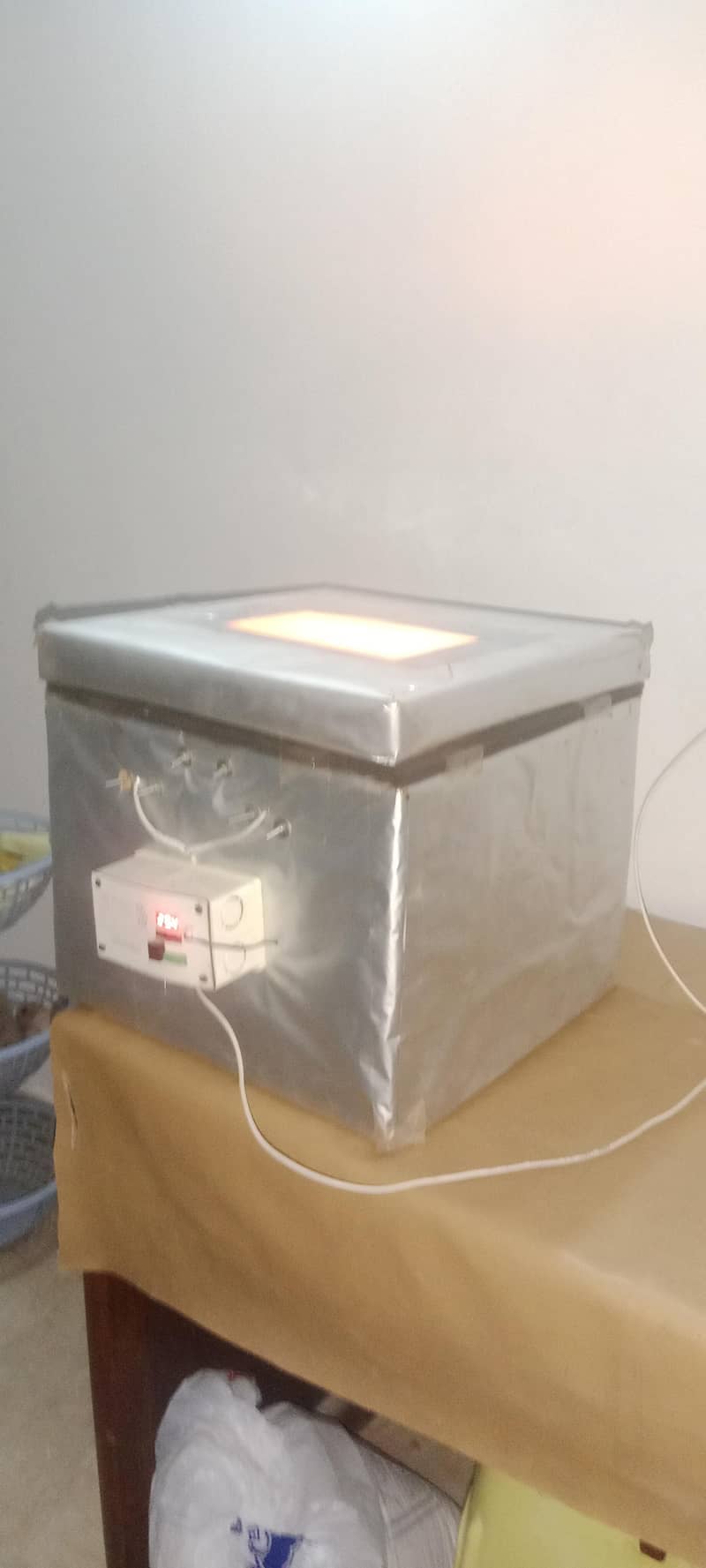 incubators 0
