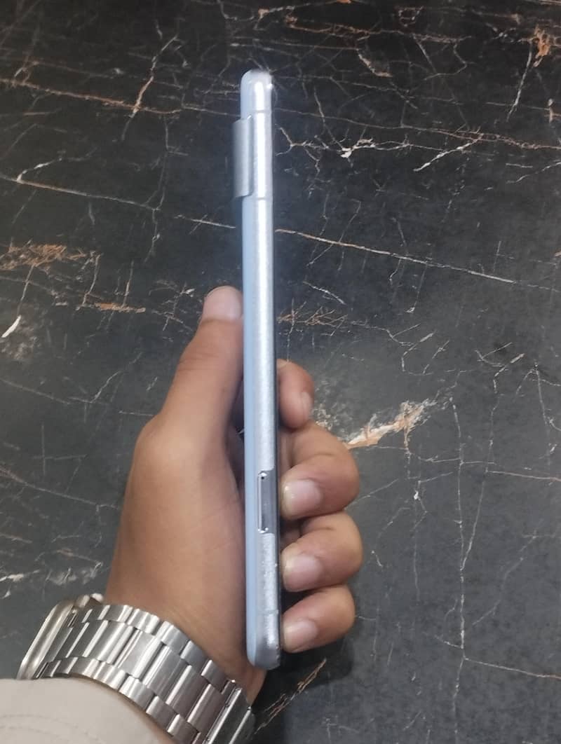 Google pixel 8 pro 3