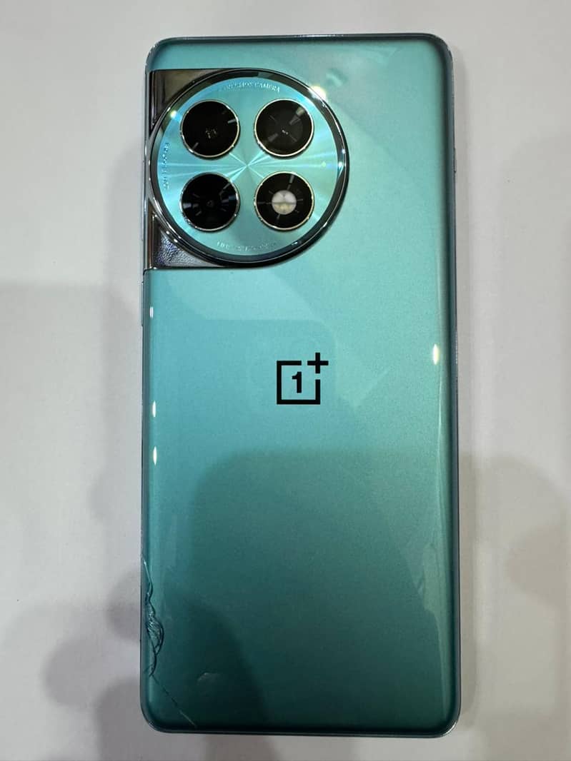 one plus Ace 2 pro 4