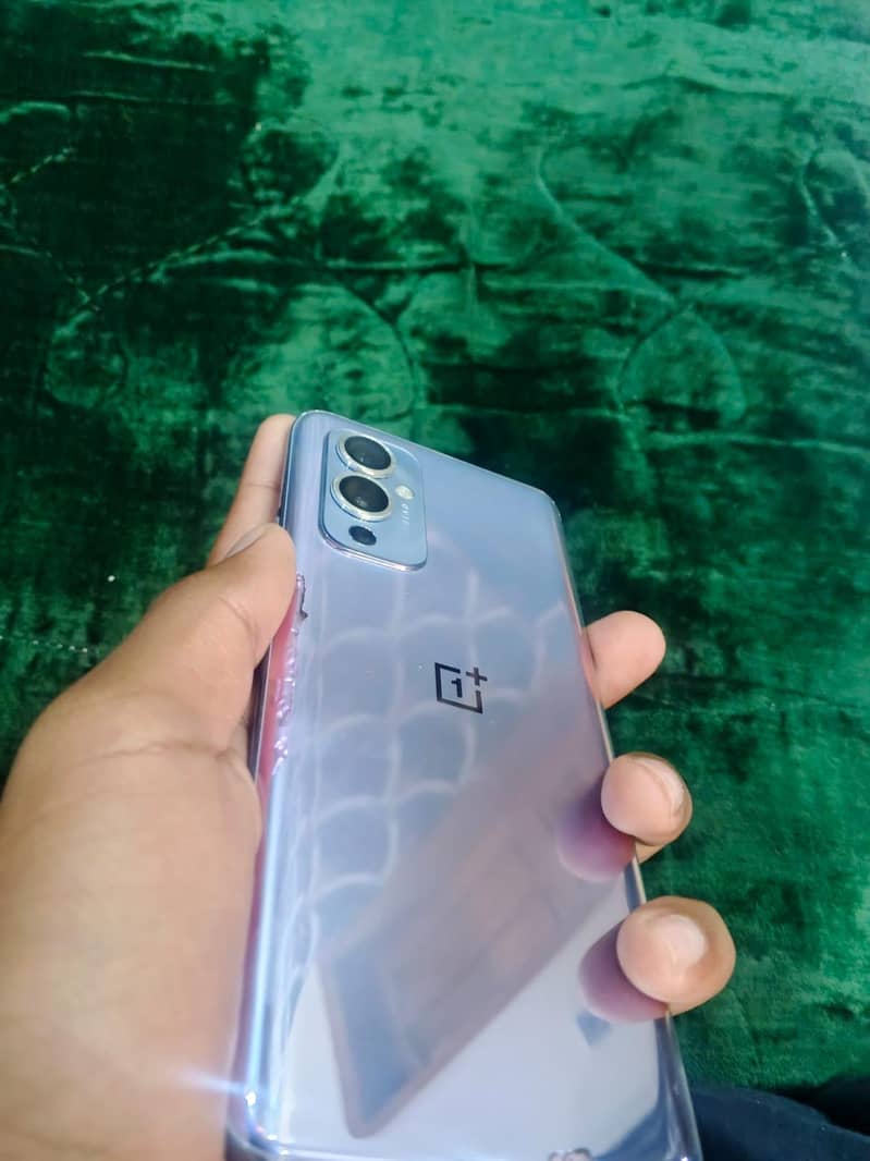 OnePlus 9 1