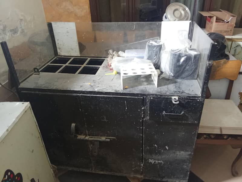 counter available 1