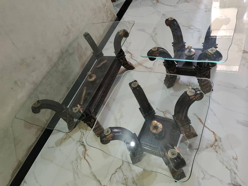 coffee table 0