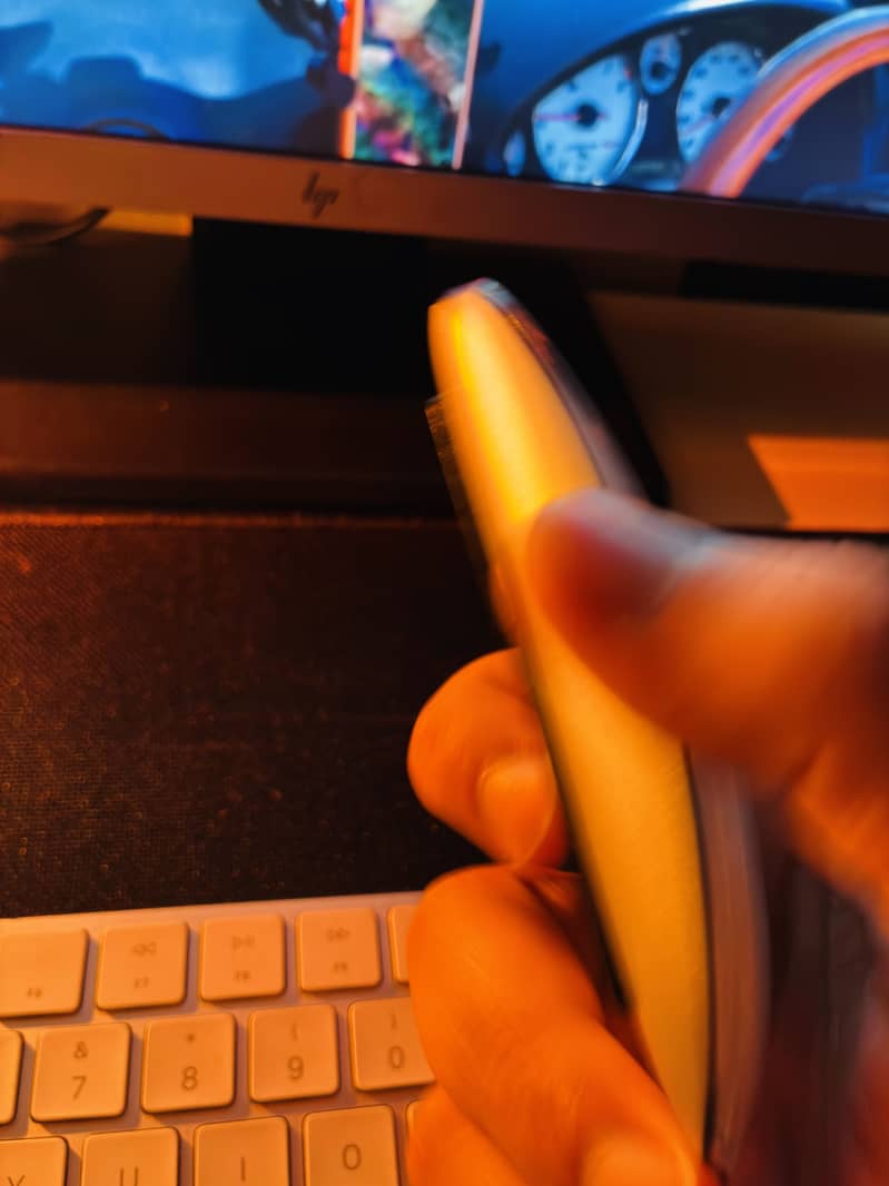 Magic Mouse 2 8