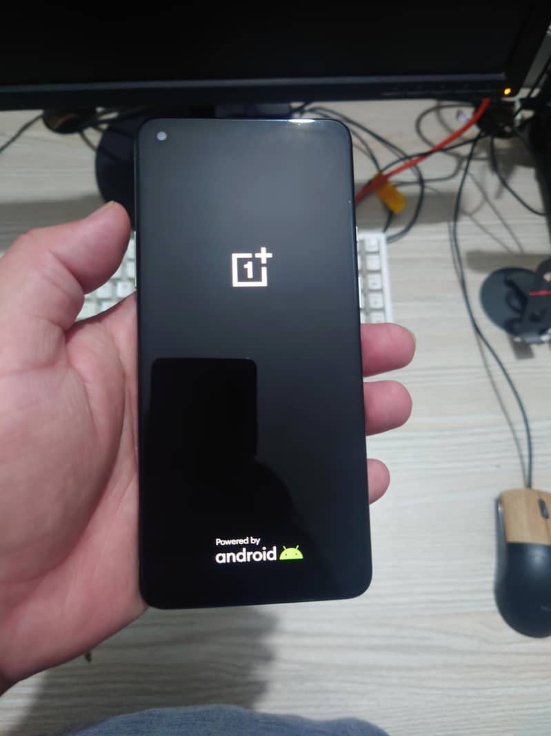 OnePlus 9r 4