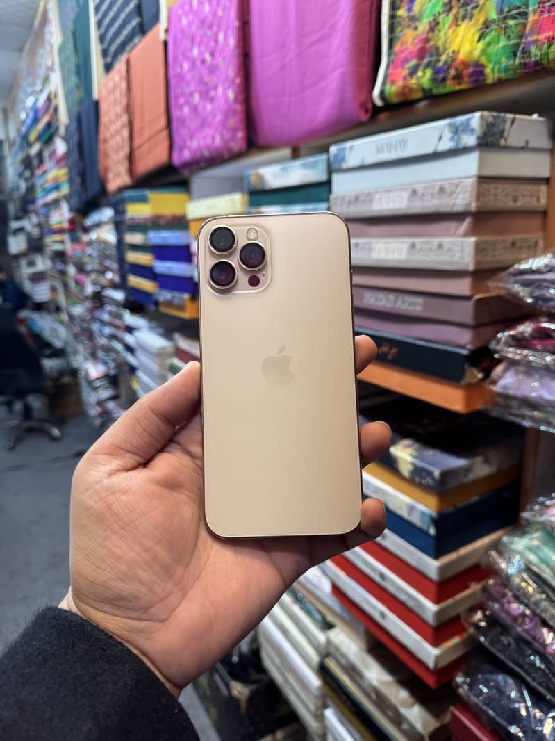 Iphone 12 pro max 0