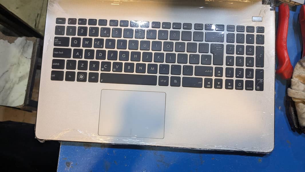 Asus (4th generation) 1
