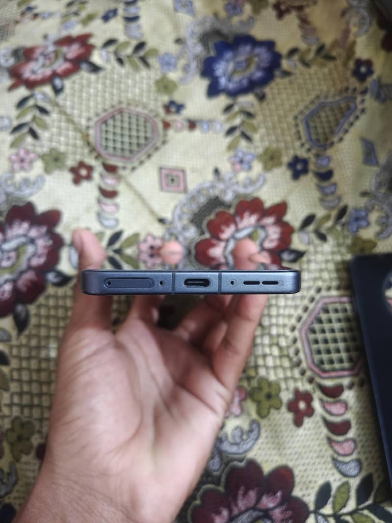 One plus 13r 4