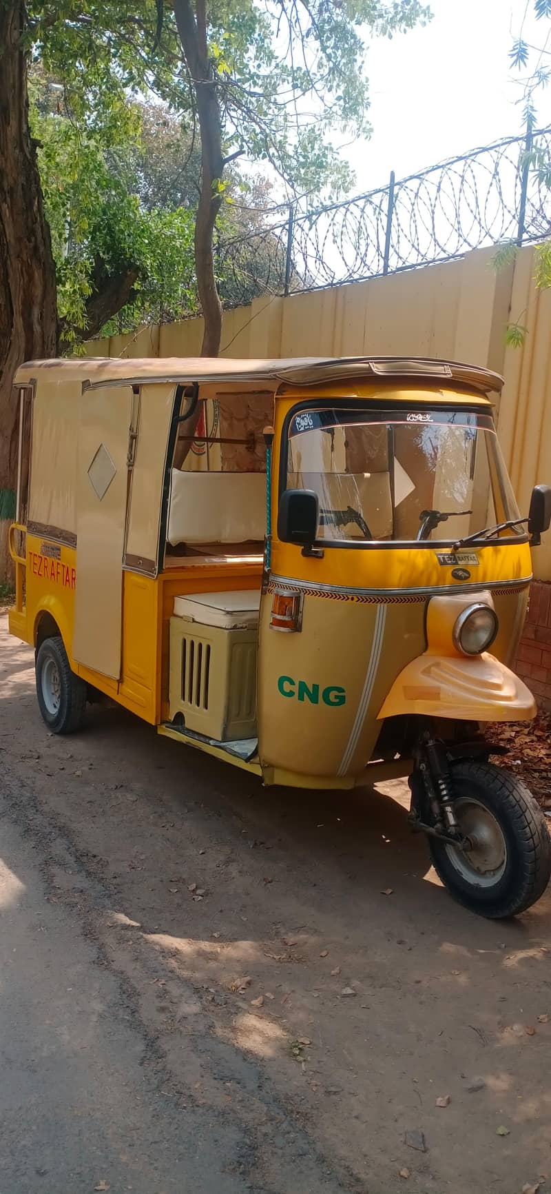 Tez Raftar 9 Seater Passenger Rickshaw - Rickshaw & Chingchi - 1113500376