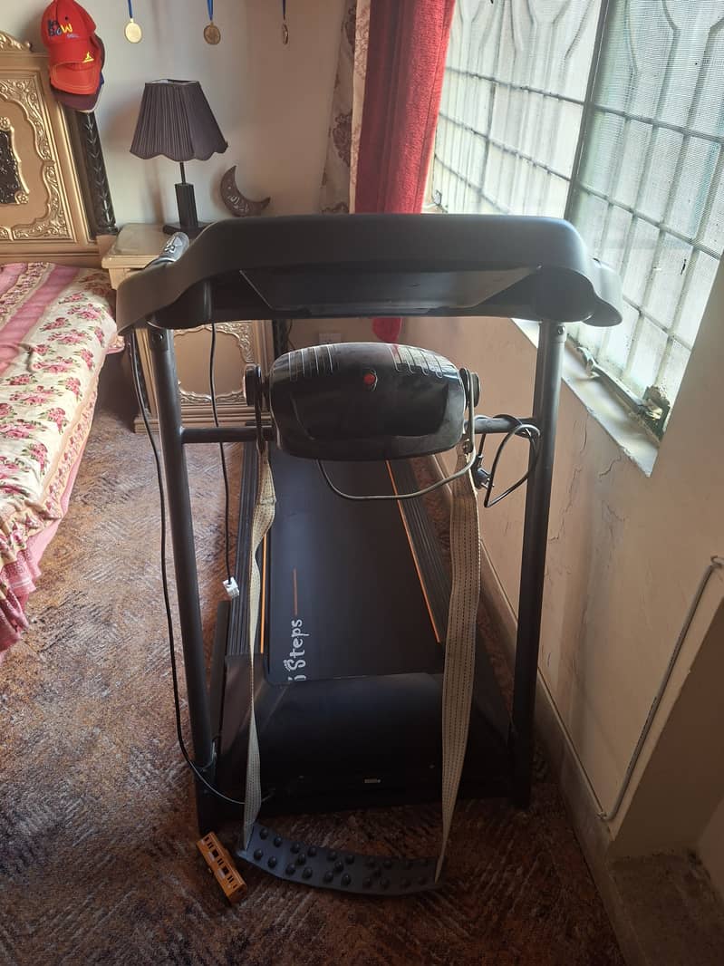 Treadmill/Running machine/Jogging Machine 1