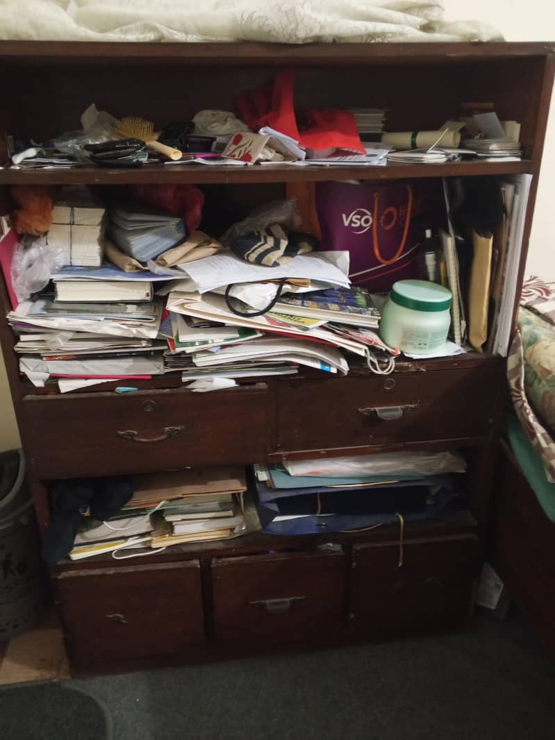 cupboard 0
