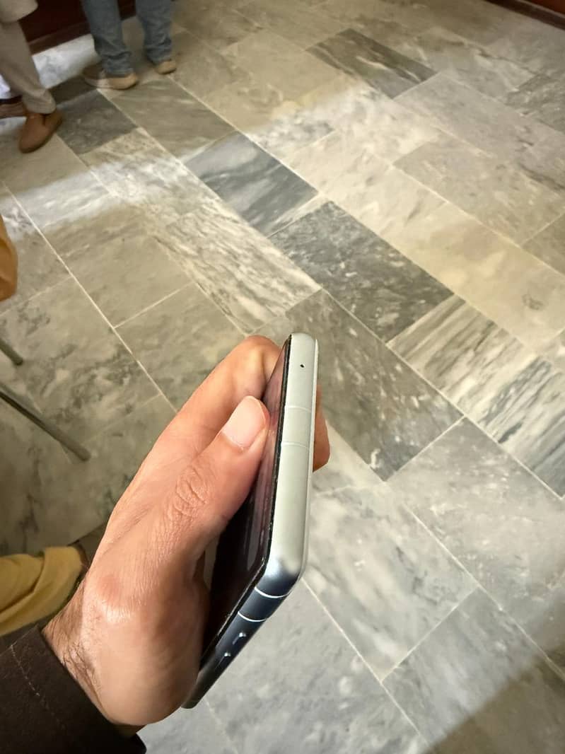 Pixel 7a 8/128 3