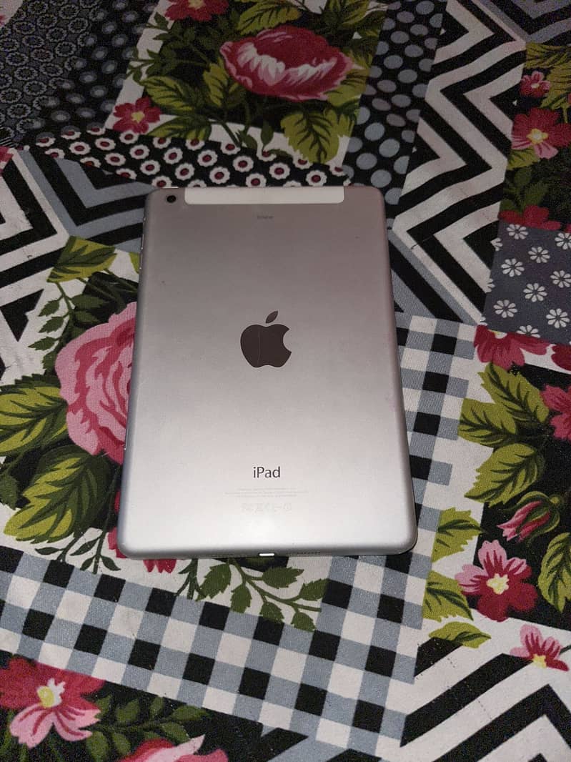iPad (1st Generation) 2012 1