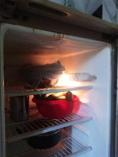 Dawlance refrigerator condition like new all ok