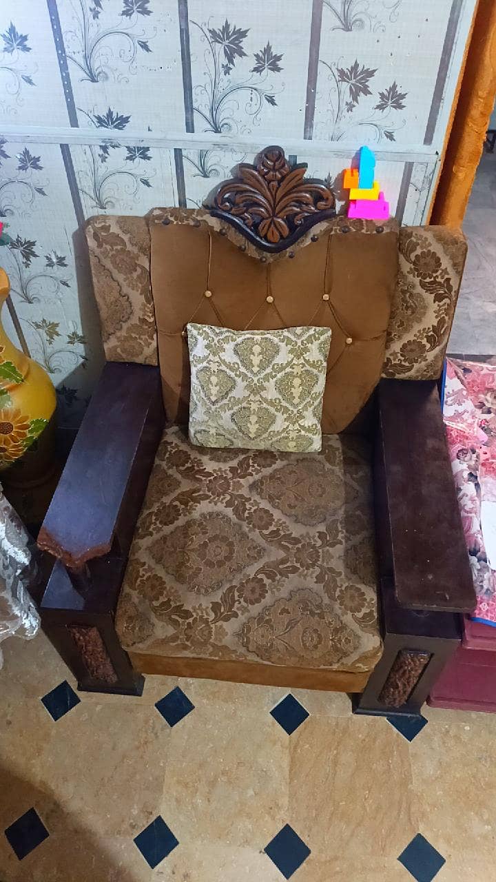 Sofa set 5 seater 5