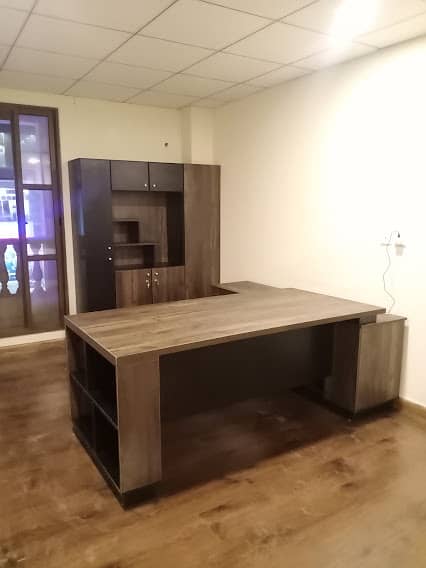 Execuitve Table /Office Table 1