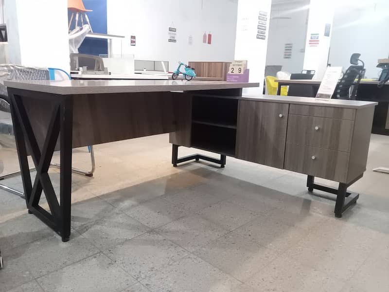 Execuitve Table /Office Table 7