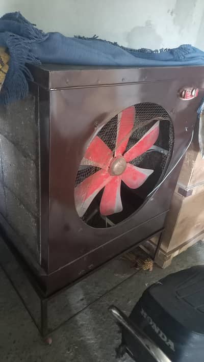 Air cooler for sale, full size only 1 season used