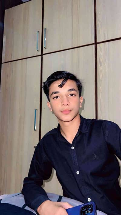 HUSNAIN RAJPUT 