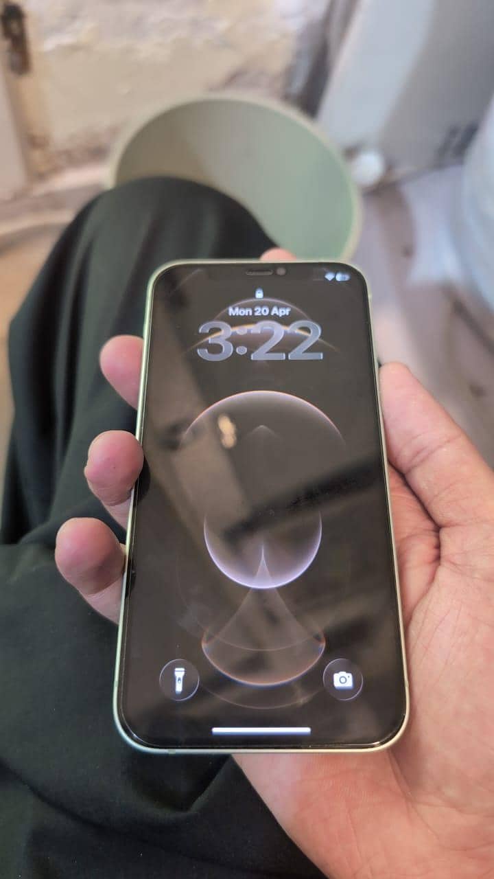 iphone 12jv 1
