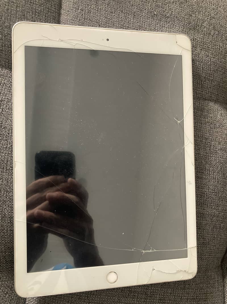 Ipad 6th generation 2