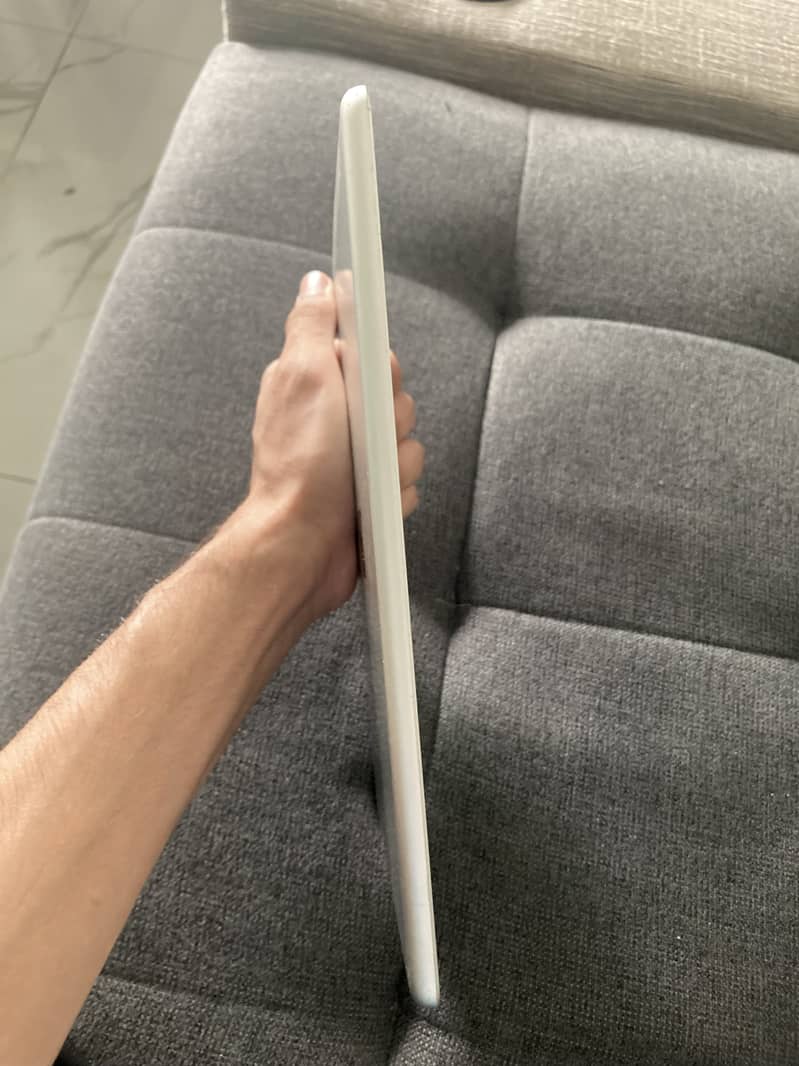Ipad 6th generation 5