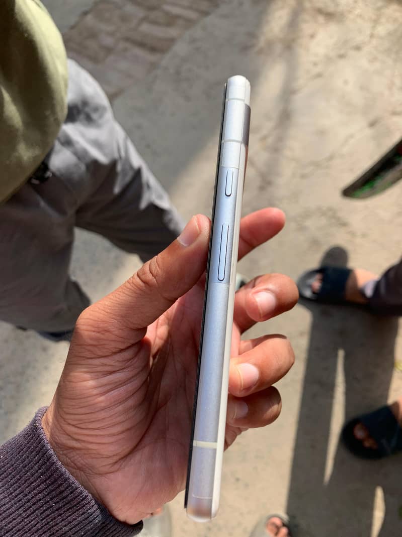pixel 7a 3