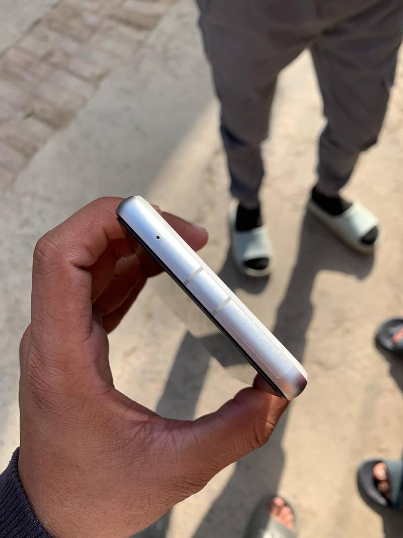 pixel 7a 4