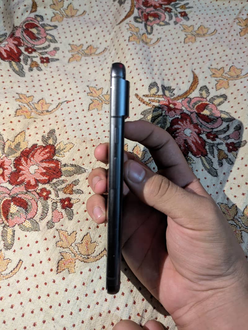 Pixel 8 3