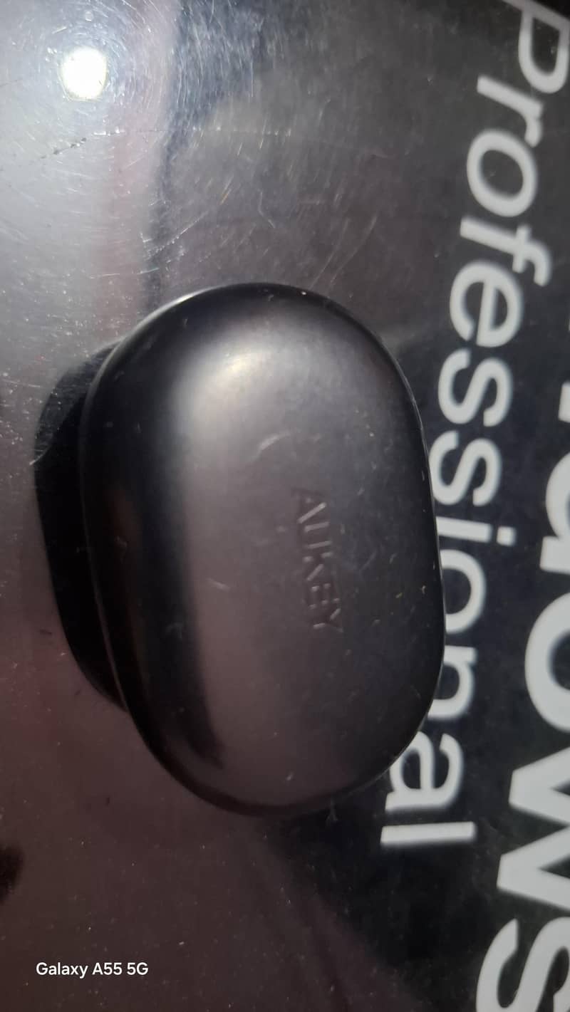 aukey earbuds 1