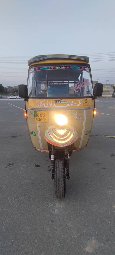CNG Auto Rickshaw  Taz Raftar