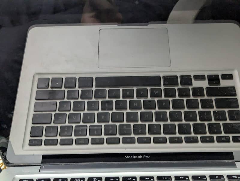 MacBook Pro 2009 C2D 6 GB Ram 3