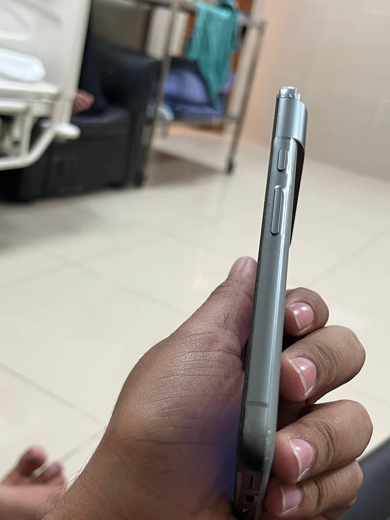 pixel 8 10/10 4