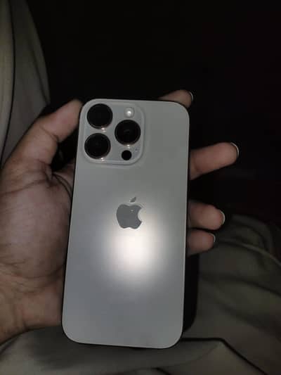 16 pro hk varient factory unlock