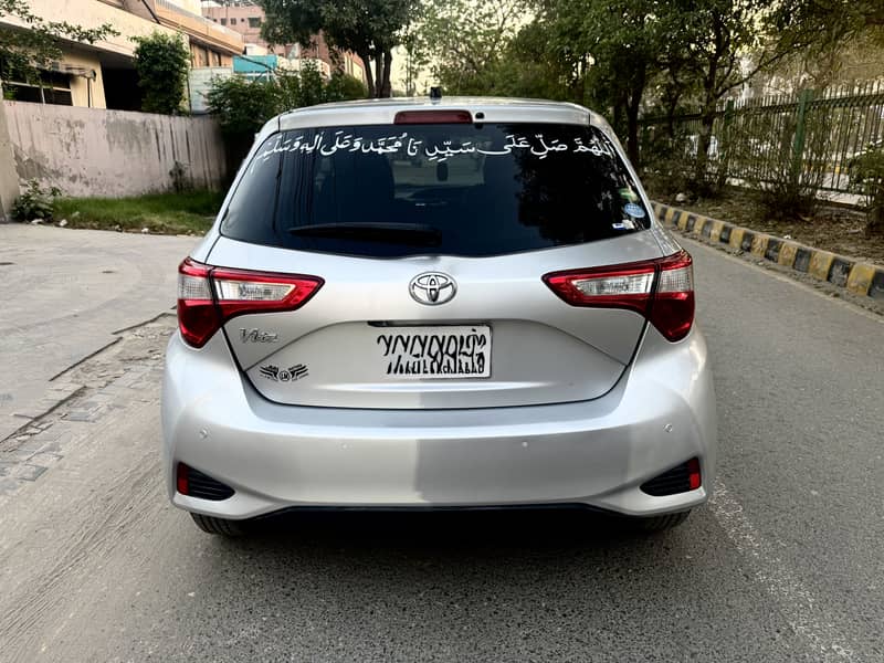 Vitz 1.3 5