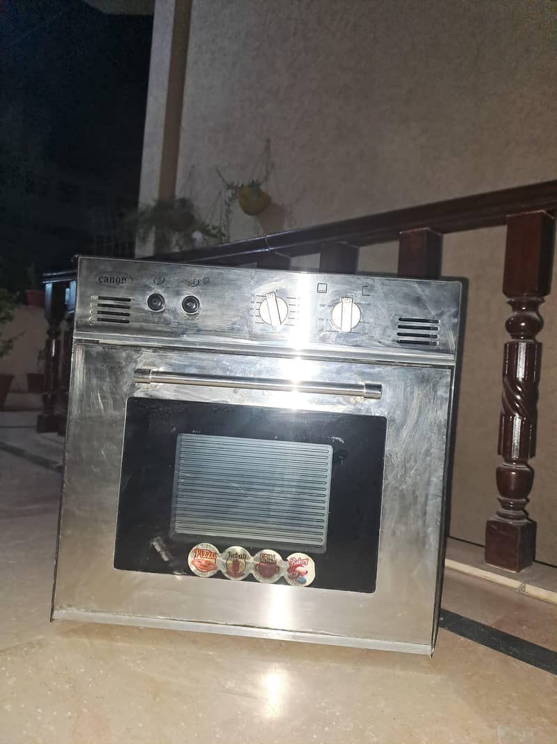 Baking oven 0