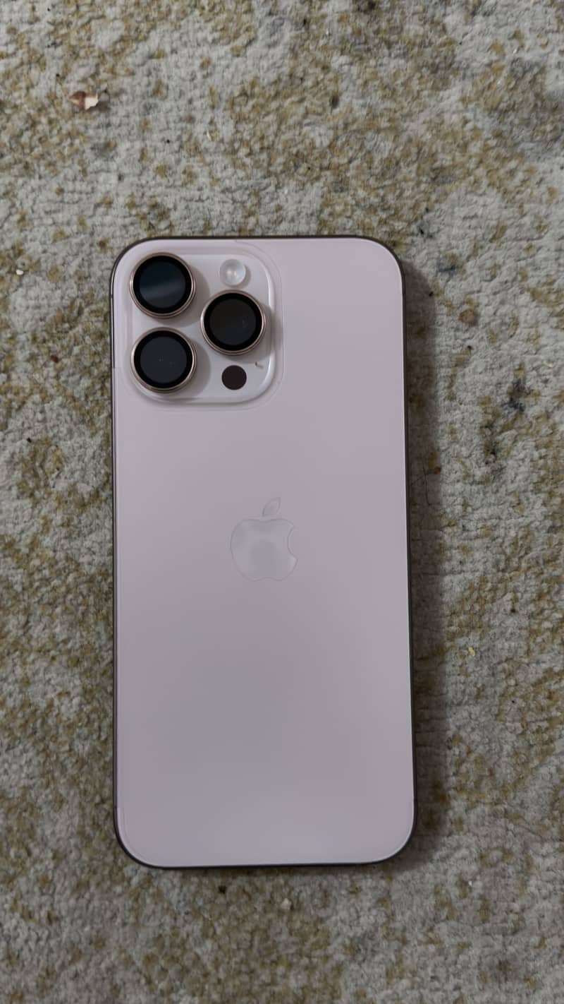 Iphone 16 Pro max 2