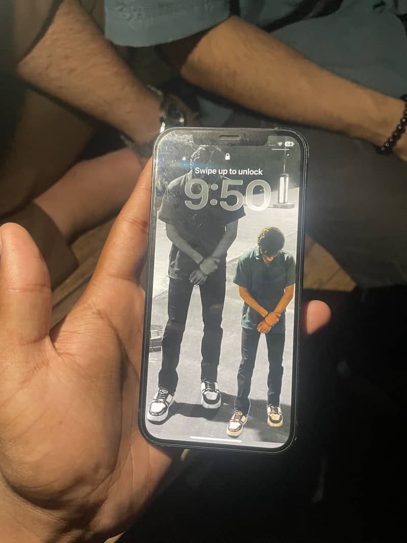iPhone 12 3
