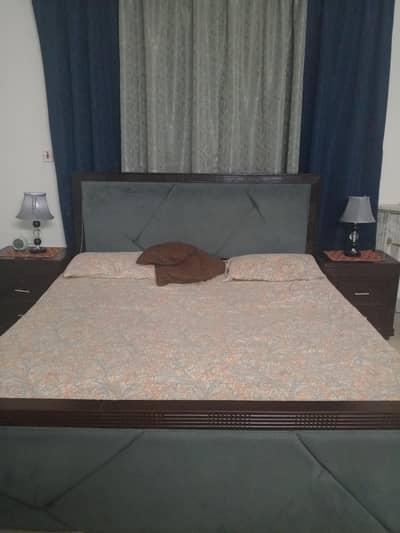 cushioning bed side tables dressing with mattress