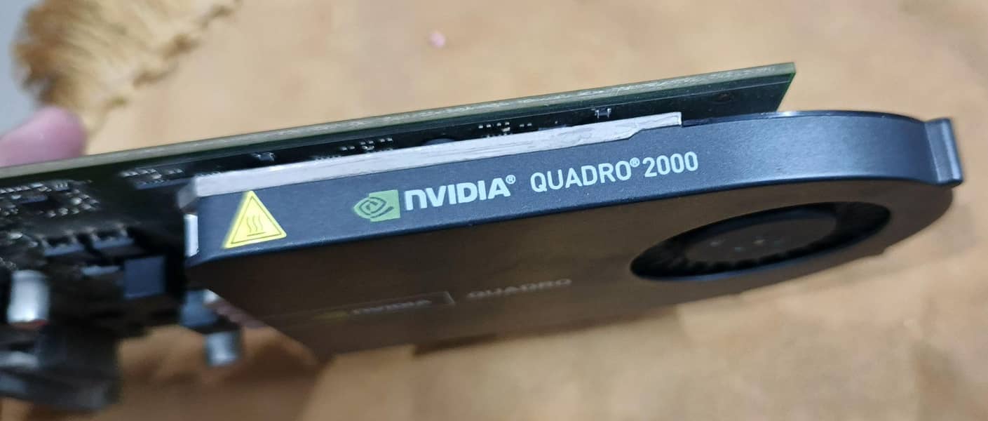 Nvidia Quadro 2000 0