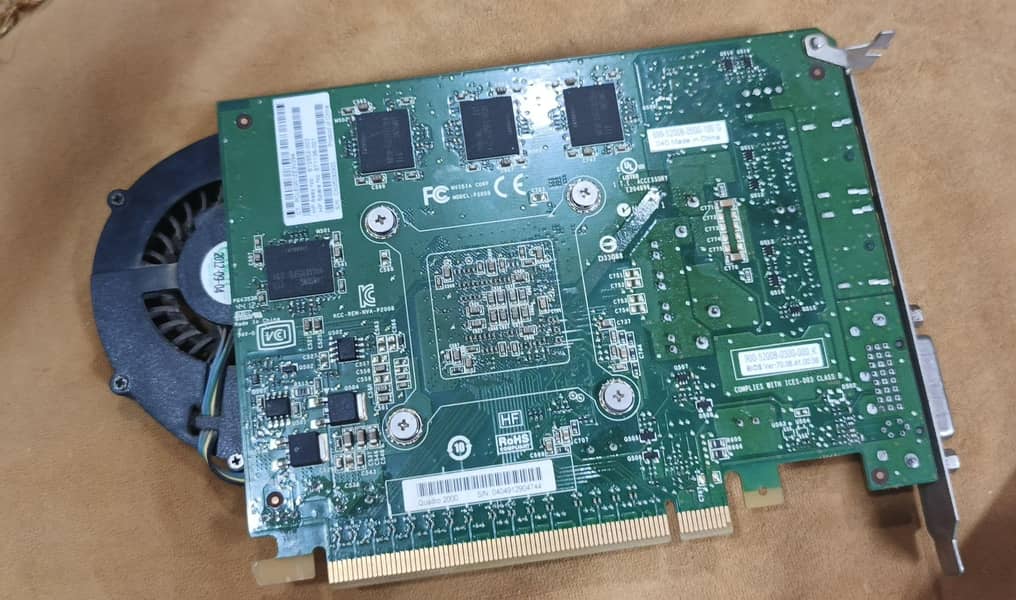 Nvidia Quadro 2000 2