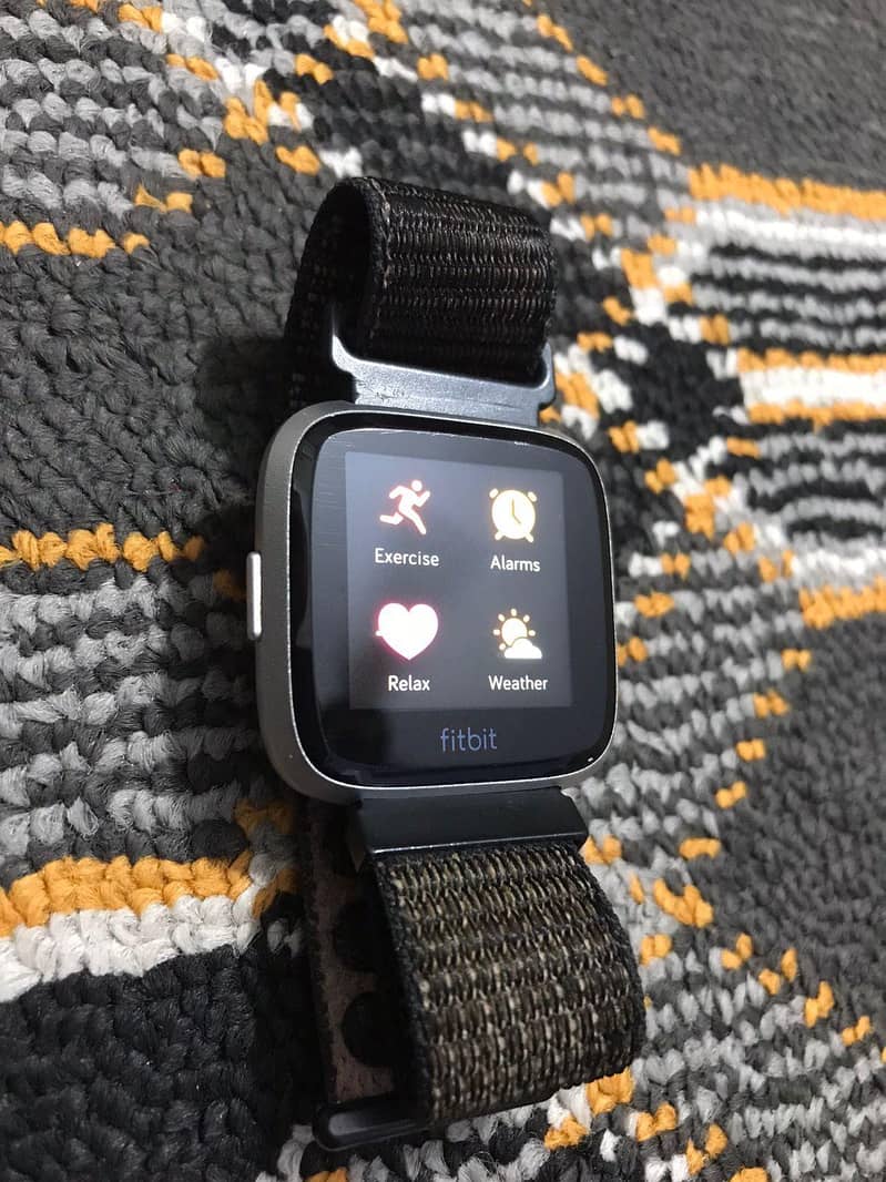 fitbit versa lite 0