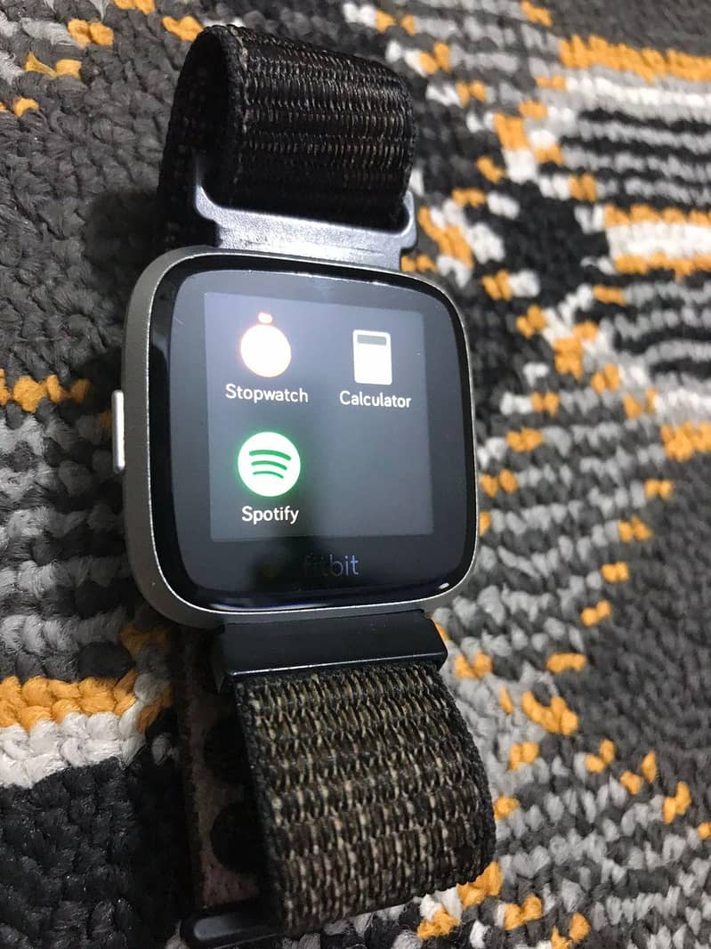 fitbit versa lite 2