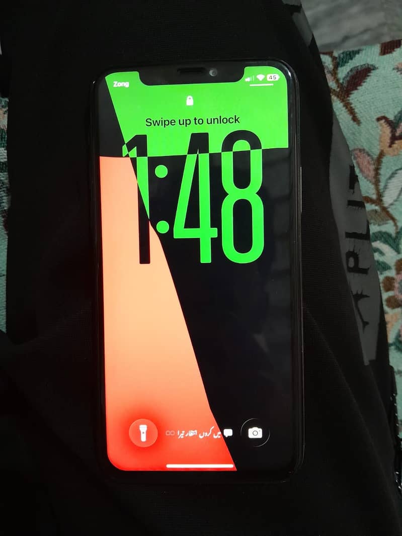 IPhone 11 Pro 4