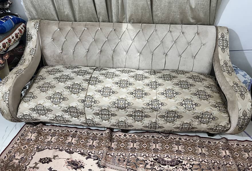 sofa set with table 1