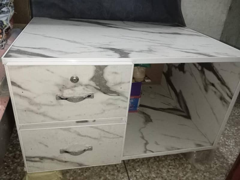 computer table 0